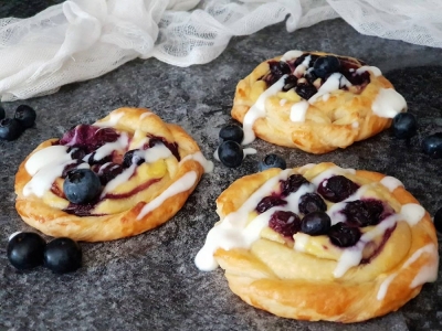 Hrskavo pecivo s borovnicama