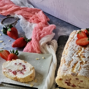 Beze rolada s jabukama